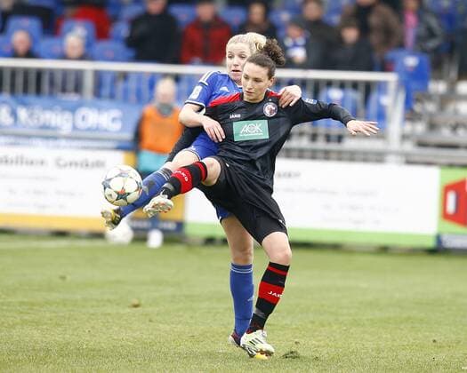 SC Sand - 1. FFC Turbine Potsdam Cecilie SANDVEJ, SC Sand - Ilaria MAURO, FFC Turbine Potsdam, Aktion quer, Fußball, Frauen, Allianz-Frauen-Bundesliga Saison 2015 2016