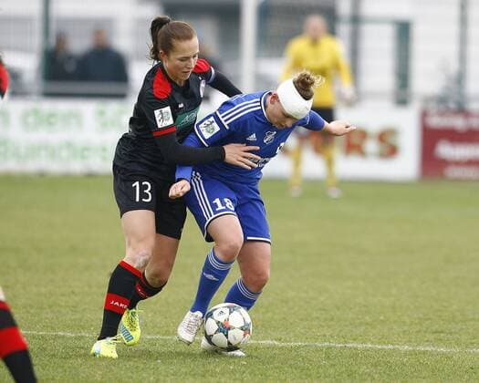 SC Sand - 1. FFC Turbine Potsdam Lia Joelle WAELTI (WÄLTI), FFC Turbine Potsdam - Dominika SKORVANKOVA, SC Sand, Aktion quer, Fußball, Frauen, Allianz-Frauen-Bundesliga Saison 2015 2016
