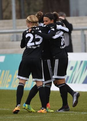 28.02.2016, xjhx, Fussball 1.Bundesliga Damen, 1.FFC Frankfurt - 1.FC Koeln, emspor, v.l. Dzsenifer Marozsan (1.FFC Frankfurt) celebrate the goal, Torjubel zum 1:0