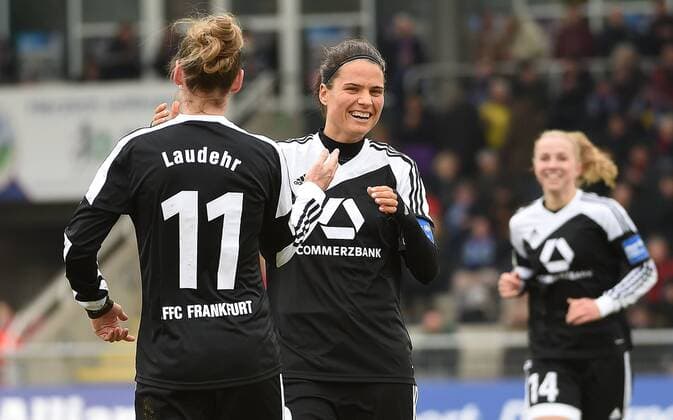28.02.2016, xjhx, Fussball 1.Bundesliga Damen, 1.FFC Frankfurt - 1.FC Koeln, emspor, v.l. Simone Laudehr (1.FFC Frankfurt), ffc10 celebrate the goal, Torjubel zum 2:0