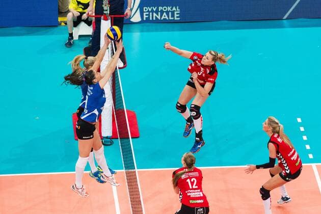 Mannheim Angriff Kristina Mikhailenko ( 3 Dresdner SC); Volleyball DVV-Pokalfinale 2016, SAP-Arena, Mannheim Deutschland, 20160228; Finale Damen: Allianz MTV Stuttgart vs Dresdner SC , Copyright: Wuechner Eibner-Pressefoto EP_NWR