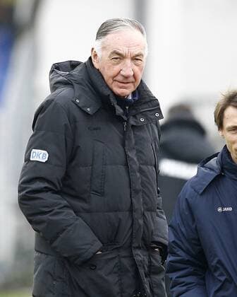 SC Sand - 1. FFC Turbine Potsdam Bernd SCHROEDER (SCHRÖDER), Trainer FFC Turbine Potsdam, Halbkörper, Portrait, Porträt, Einzelbild, hoch Fußball, Frauen, Allianz-Frauen-Bundesliga Saison 2015 2016