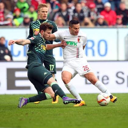 Augsburg Havard Nordtveit ( Borussia Moenchengladbach ) rechts Raul Bobadilla ( FC Augsburg ), FC Augsburg vs. Borussia Moenchengladbach, Fussball, 1.Bundesliga, .28.02.2016, Copyright: Langer Eibner-Pressefoto EP_HLR