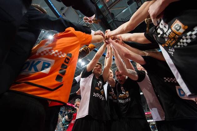 28.02.2016, SAP Arena, Mannheim Volleyball, DVV-Pokal Finale, TV Ingersoll Bühl Buehl vs. Berlin Recycling Volleys Jubel Berlin nach Sieg