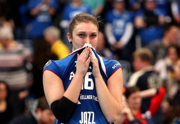 Mannheim Volleyball DVV-Pokalfinale Frauen Allianz MTV Stuttgart vs. Dresdner SC, Michaela Mlejnkova (Stuttgart) enttäuscht
