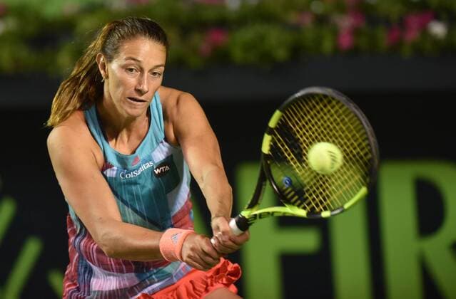 Colombian Mariana Duque returns the ball to British Johanna Konta during a match in the first day of the Monterrey Open in Mexico, on 29 February 2016. Monterrey Open !ACHTUNG: NUR REDAKTIONELLE NUTZUNG!  MEX01 20160301-635924013579751162
