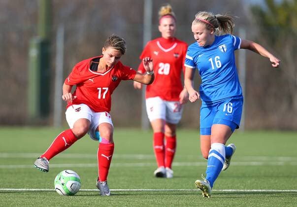 SOCCER - U19 test match, ladies, AUT vs FIN LINDABRUNN,AUSTRIA,02.MAR.16 - SOCCER - OEFB international match Länderspiel test match, Under 19, ladies, Austria vs Finland. Image shows Ivana Feric (AUT) and Roosa Broeijer (FIN). GEPAxpictures xCh.xKelemen
