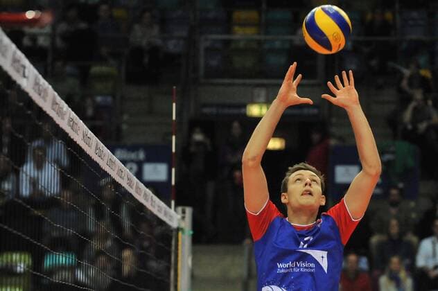 02.03.2016, xtkx, Volleyball 1.Bundesliga, United Volleys - TSV Herrsching, emspor v.l. Jan Zimmermann (United Volleys) ,