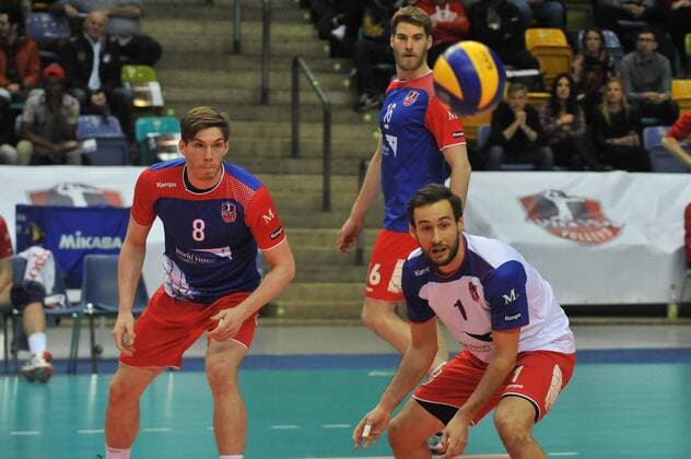 02.03.2016, xtkx, Volleyball 1.Bundesliga, United Volleys - TSV Herrsching, emspor v.l. Jan Klobucar (United Volleys) , Florian Ringseis (United Volleys) , Christian Duennes (United Volleys) ,