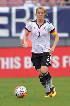 Fußball, Damen, Länderspiel, Deutschland - Frankreich March 3, 2016 - Tampa, Florida, USA - Germany defender Saskia Bartusiak (3) in action against France during the She Believes Cup at Raymond James Stadium on March 3, 2016 in Tampa, Florida. Germany won the game 1-0. Germany vs France - ZUMAm63_