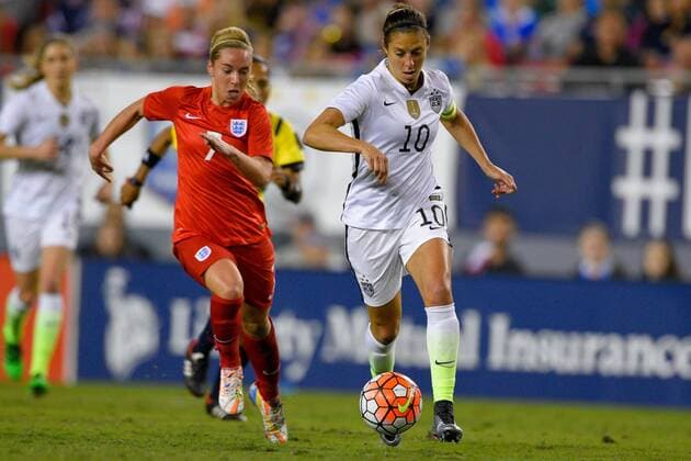 March 3, 2016 - Tampa, Florida, USA - US midfielder Carli Lloyd (10) brings the ball upfield against England during the She Believes Cup at Raymond James Stadium on March 3, 2016 in Tampa, Florida. USA vs England - ZUMAm63_