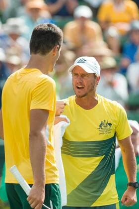 Bilder des Tages - Sport March 4, 2016: Lleyton Hewitt captain of the Australian team reacts after Bernard Tomic broke the serve of Jack Sock of USA during match two of the BNP Paribas Davis Cup World Group first round tie between Australia and USA at Kooyong tennis club in Melbourne, Australia. Tomic won in 4 sets. Tennis 2016: Davis Cup AUS v USA Day 1 - ZUMAc04_