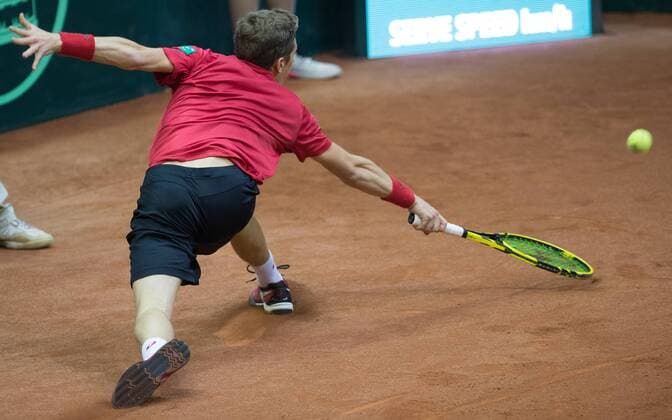 Belgian Kimmer Coppejans pictured in action during the first game, a single game between Belgian Kimmer Coppejans ATP Tennis Herren 122) and Croatian Marin Cilic (ATP 12) on the first day of the Davis Cup first round World Group meeting between Belgium and Croatia, Friday 04 March 2016, in Angleur, Liege. The first round will be played from 04 to 06 March 2016, Liege. BENOITxDOPPAGNE  x04804403x