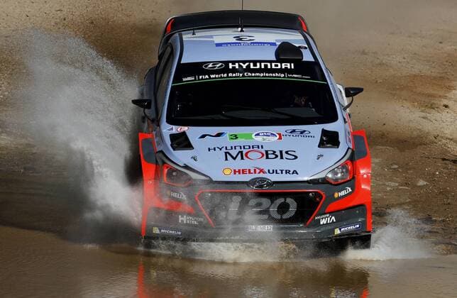 Belgium Thierru Neuville in action with his Hyundai N i20 WRC Motorsport Rallye WM during the El Chocolate stage of Rally of Mexico, in Leon, Mexico, 04 March 2016. Rally of México !ACHTUNG: NUR REDAKTIONELLE NUTZUNG!  MEX01 20160304-635927210367420784
