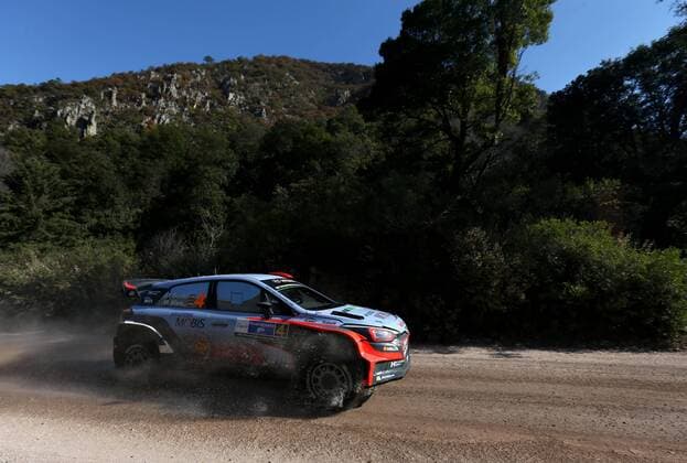 Spanish Daniel Sordo in action with his Hyundai N i20 WRC Motorsport Rallye WM during the El Chocolate stage of Rally of Mexico, in Leon, Mexico, 04 March 2016. Rally of México !ACHTUNG: NUR REDAKTIONELLE NUTZUNG!  MEX01 20160304-635927220431720088