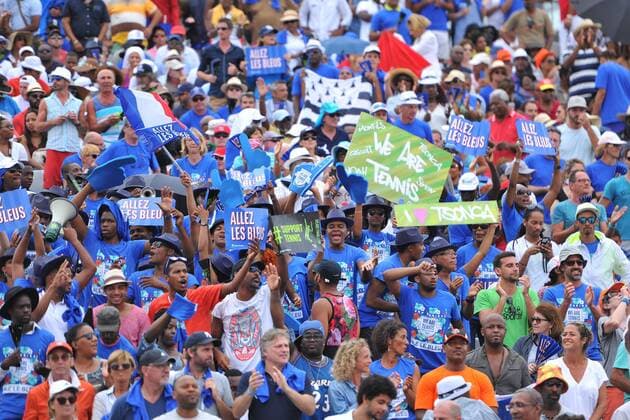 Supporters TENNIS : Coupe Davis France vs Canada 2016 - 04 03 2016 TennisMagazine Panoramic 
