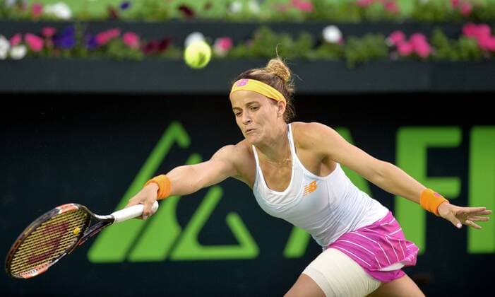 US Nicole Gibbs returns the ball against Estonian Anett Kontaveit during a match of the Monterrey Open in Monterrey, Mexico, 04 March 2016. Monterrey Open tennis tournament !ACHTUNG: NUR REDAKTIONELLE NUTZUNG!  MEX102 20160305-635927412522314896