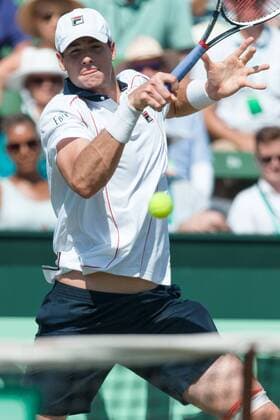 March 6, 2016: John Isner of USA in action against Bernard Tomic of Australia during the first reverse single match of the BNP Paribas Davis Cup World Group first round tie between Australia and USA at Kooyong tennis club in Melbourne, Australia. Tennis 2016: Davis Cup AUS v USA Day 3 - ZUMAc04_