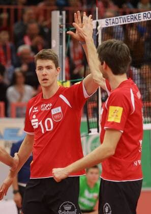 Tübingen , Volleyball Bundesliga TV Rottenburg vs. VSG Coburg Grub , links: Tom Strohbach ( Rott )