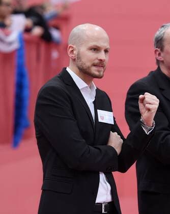 Volleyball 1. Bundesliga Saison 2015 2016 TV Rottenburg - VSG Coburg Grub 05.03.2016 JUBEL TV Rottenburg; Manager Philipp Vollmer 