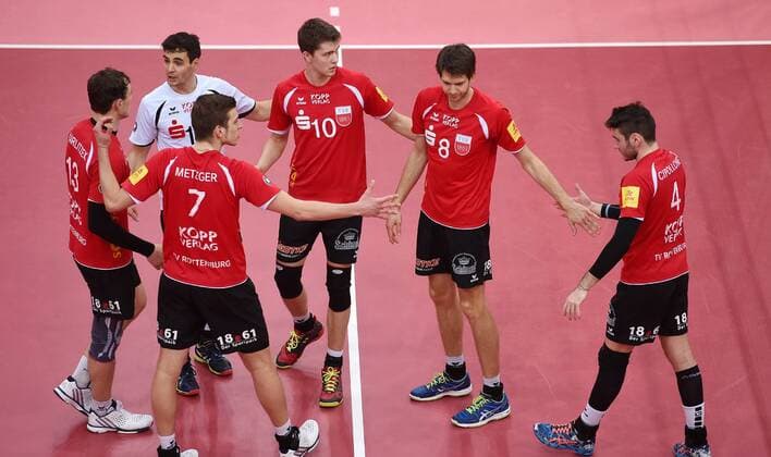 Volleyball 1. Bundesliga Saison 2015 2016 TV Rottenburg - VSG Coburg Grub 05.03.2016 Enttaeuschung TV Rottenburg; Moritz Karlitzek, Willy Belizer, Sven Metzger, Tom Strohbach, Felix Isaak und Federico Cipollone (v.li.) 