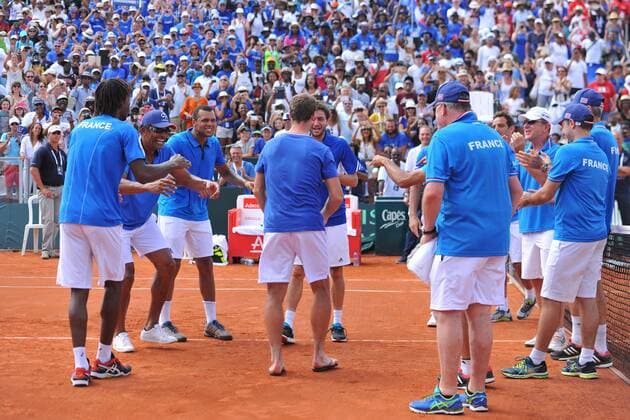 Tennis, Davis Cup, Frankreich - Kanada - Jubel FRA, Yannick Noah, Gael Monfils, Jo Wilfried Tsonga, Richard Gasquet et Gilles Simon TENNIS : Daviscup, Davis Cup, Frankreich vs Kanada - 06 03 2016 TennisMagazine 