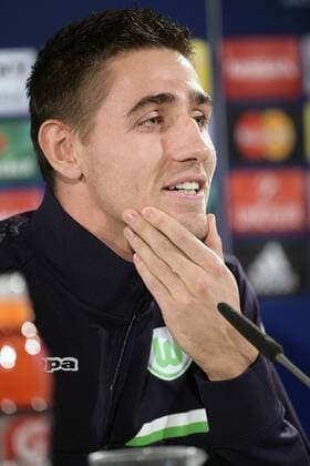 Wolfsburg s goalkeeper Koen Casteels pictured during a press conference PK Pressekonferenz of German first league soccer team VfL Wolfsburg, Monday 07 March 2016 in Wolfsburg, Germany. Wolfsburg is preparing for the return leg of the 1 8 finals of the UEFA Champions League competition against Belgian club KAA Gent Tomorrow. Wolfsburg won the first leg 2-3. YORICKxJANSENS  x04806608x