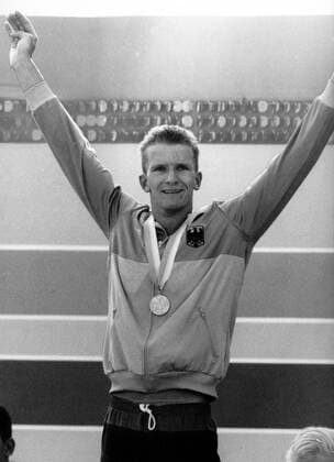 Olympische Sommerspiel in Los Angeles, Schwimmen 200 m Freistil, Siegerehrung: Sieger Michael Groß (BR Deutschland)
