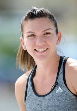 09 Mar. 2016: Tennis player a defending BNP Paribas Open champion Simona Halep (ROU) talks with the media during the tennis all-access hour and ATP Tennis Herren Tour Media Day at the BNP Paribas Open played at the Indian Wells Tennis Garden in Indian Wells, CA. (Photo By John Cordes Icon Sportswire) TENNIS: MAR 09 BNP Paribas Open Icon506160309042 EDITORIAL USE ONLY