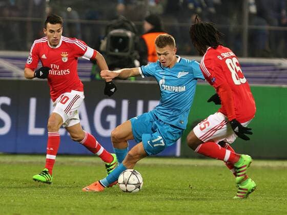 March 9, 2016 - Na - St. Petersburg, 09.03.2016 - Zenit St. Petersburg received tonight Benfica this Petrovsky stadium in match counting for the 2nd leg of the eighth of the Champions League 2015 16. Players of FC Benfica Nicolas Gaitan (10), Renato Sanshesh (85), the player of FC Zenit Oleg Shatov (17, blue). AlexanderxKulebyakin 