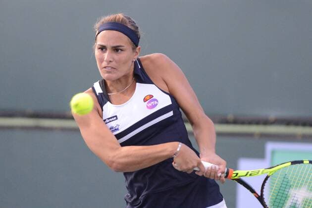 Tennis, WTA-Turnier in Indian Wells March 10, 2016 - Indian Wells, California, United States - MONICA PUIG in action in her first round match at the BNP Paribas Open in Indian Wells California. Tennis 2016 - BNP Paribas Open - Day 4 - ZUMAl132