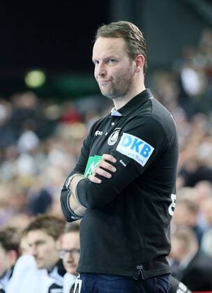 Deutschland - Katar Handball Länderspiel Leipzig, 11.03.2016, Arena-Leipzig, Handball Männer, Länderspiel , Deutschland vs. Katar 32:17 (17:9) , Im Bild: Trainer Dagur Sigurdsson, Deutschland. ,