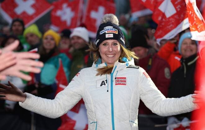 ALPINE SKIING - FIS WC Lenzerheide LENZERHEIDE,GERMANY,12.MAR.16 - ALPINE SKIING - FIS World Cup, Super G, ladies, award ceremony. Image shows Cornelia Huetter (AUT). GEPAxpictures xHaraldxSteiner