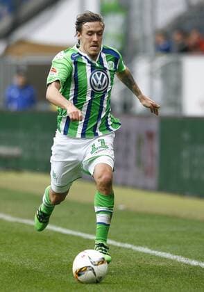 1899 Hoffenheim - VfL Wolfsburg Max KRUSE, VfL Wolfsburg am Ball, Freisteller, Einzelbild, Aktion hoch, Fußball, 1.BL Saison 2015 2016