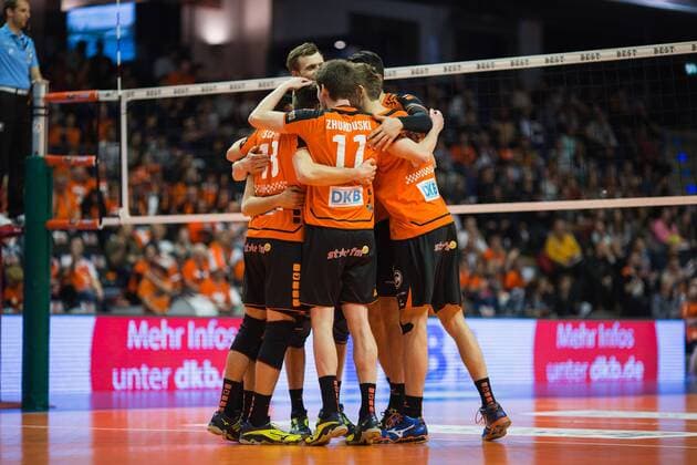 Berlin, Deutschland, 12.03.2016: Volleyball Bundesliga Saison 2015 2016 - Berlin Recycling Volleys - VSG Coburg Grub. Jubeltraube BR Volleys