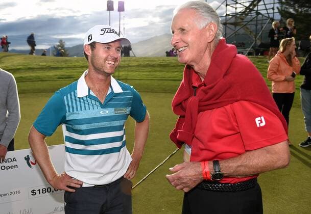13.03.2016. Arrowtown, New Zealand. Australia s Matthew Griffin talks to Sir Bob Charles after winning the NZ Open at The Hills during 2016 BMW ISPS Handa New Zealand Open. Sunday 13 March 2016. xAndrewxCornagax  ActionPlus11717581