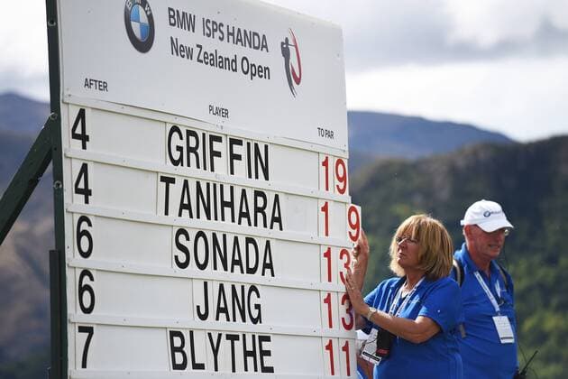 13.03.2016. Arrowtown, New Zealand. Volunteers during round 4 at The Hills during 2016 BMW ISPS Handa New Zealand Open. Sunday 13 March 2016. xAndrewxCornagax  ActionPlus11717563