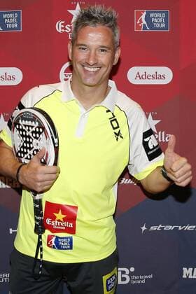 Padel-Tennis, World Padel Tour Präsentation in Madrid Argentinian player Miguel Lamparti (c) during the presentation of the circuit World Padel Tour 2016, 14 March 2016, in Madrid, Spain. The World Padel Tour 2016 will kick off in Gijon (Spain) next 28 March and will tour through the main Spanish cities and those of Monaco, Argentina, Portugal and Italy. presentation of the 2016 World Padel Tour which will tour through the main Spanish cities and those of Monaco, Argentina, Portugal and Italy !ACHTUNG: NUR REDAKTIONELLE NUTZUNG!  GRA145 20160314-635935680668371974