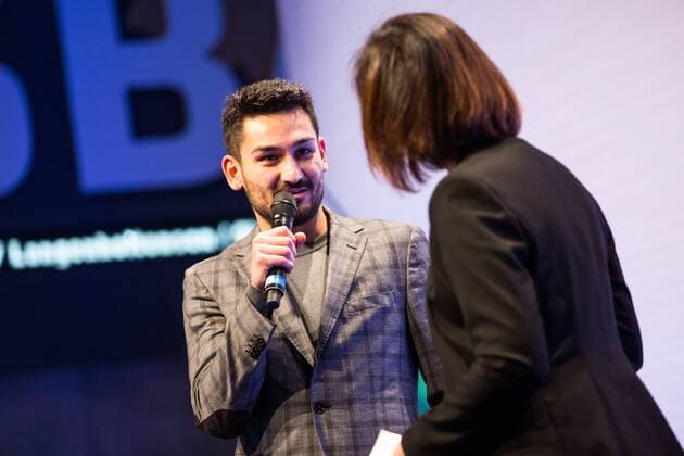 GER, Verleihung Integrationspreis 14.03.2016, Dortmund, Deutsches Fussball Museum, Verleihung des Integrationspreises, im Bild Ilkay Gündogan (BVB 8) im Gespräch auf der Bühne nphxRauch