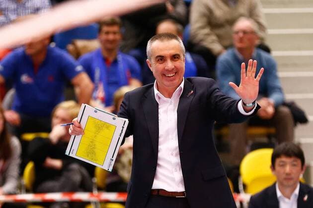 Head coach Roberto Serniotti pictured during the first leg volleyball game between Belgian team Roeselare and German team Berlin during the semi finals of the CEV European Volleyball competition, Tuesday 15 March 2016, in Roeselare. KURTxDESPLENTER  x04812094x