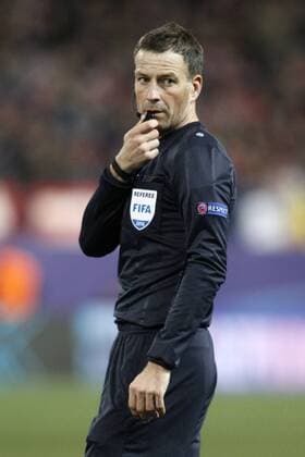 Fußball, Champions League, Atletico Madrid - PSV Eindhoven English referee Mark Clattenburg during UEFA Champions League match. March 15,2016.  (20160315158)