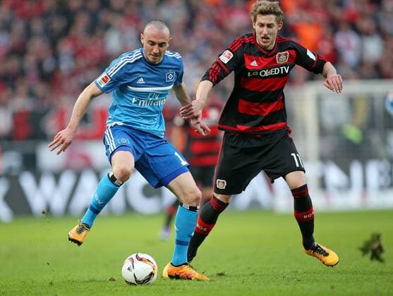 Sonntag 13.03.2016, 1. Bundesliga, Saison 2015 2016, 26. Spieltag in Leverkusen, Bayer 04 Leverkusen - Hamburger SV, v.l. Josip Drmic (Hamburg) gegen Stefan Kiessling (Bayer Leverkusen) DeFodi502