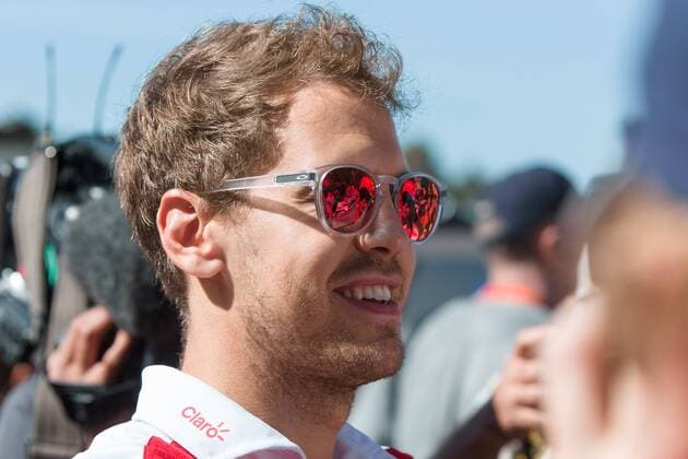 March 17, 2016: Sebastian Vettel (DEU) 5 from the Scuderia Ferrari team signs autographs at the 2016 Australian Formula One Grand Prix at Albert Park, Melbourne, Australia. Formula One 2016: Australia Day 1 - ZUMAc04_