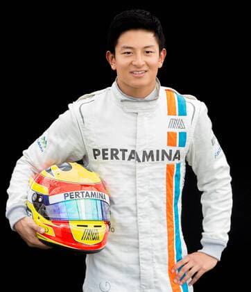 Motorsport, Formel 1, GP Australien, Fahrer Fotoshooting beim Media Day vor dem ersten Rennen in Melbourne March 17, 2016: Rio Haryanto (IDN) 88 from the Manor Racing at the drivers portrait session prior to the 2016 Australian Formula One Grand Prix at Albert Park, Melbourne, Australia. Formula One 2016: Australia Day 1 - ZUMAc04_