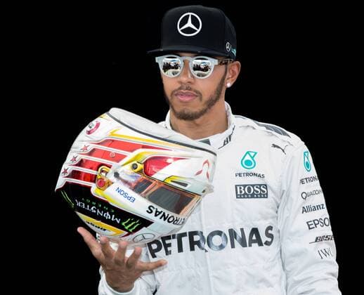 Motorsport, Formel 1, GP Australien, Fahrer Fotoshooting beim Media Day vor dem ersten Rennen in Melbourne March 17, 2016: Lewis Hamilton (GBR) 44 from the Mercedes AMG Petronas team at the drivers portrait session prior to the 2016 Australian Formula One Grand Prix at Albert Park, Melbourne, Australia. Formula One 2016: Australia Day 1 - ZUMAc04_