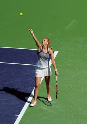 16 Mar. 2016: Petra Kvitova (CZE) serving during a quarterfinals match against Agnieszka Radwanska (POL) during the BNP Paribas Open played at the Indian Wells Tennis Garden in Indian Wells, CA. (Photo By John Cordes Icon Sportswire) TENNIS: MAR 16 BNP Paribas Open Icon506160316011 EDITORIAL USE ONLY