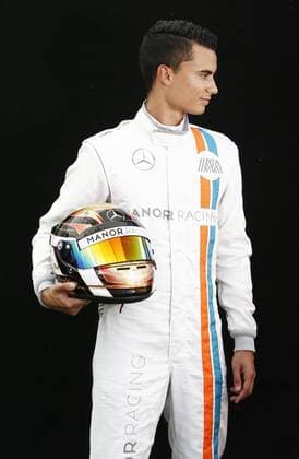 Motorsport, Formel 1, GP Australien, Fahrer Fotoshooting beim Media Day vor dem ersten Rennen in Melbourne Motorsports: FIA Formula One World Championship WM Weltmeisterschaft 2016, Grand Prix of Australia, 94 Pascal Wehrlein (GER, Manor Racing F1 Team), xHOCHxZWEIx