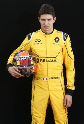Motorsport, Formel 1, GP Australien, Fahrer Fotoshooting beim Media Day vor dem ersten Rennen in Melbourne Motorsports: FIA Formula One World Championship WM Weltmeisterschaft 2016, Grand Prix of Australia, Esteban Ocon (FRA, Renault Formula 1 Team), xHOCHxZWEIx