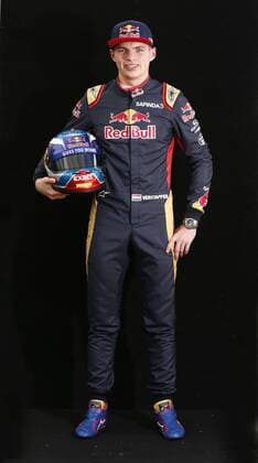 Motorsport, Formel 1, GP Australien, Fahrer Fotoshooting beim Media Day vor dem ersten Rennen in Melbourne Motorsports: FIA Formula One World Championship WM Weltmeisterschaft 2016, Grand Prix of Australia, 33 Max Verstappen (NLD, Scuderia Toro Rosso), xHOCHxZWEIx