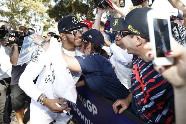 Motorsports: FIA Formula One World Championship WM Weltmeisterschaft 2016, Grand Prix of Australia, 44 Lewis Hamilton (GBR, Mercedes AMG Petronas Formula One Team), xHOCHxZWEIx